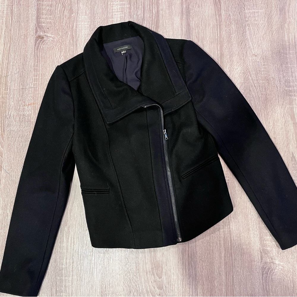 Ann Taylor Wool Blend Moto Jacket size 2